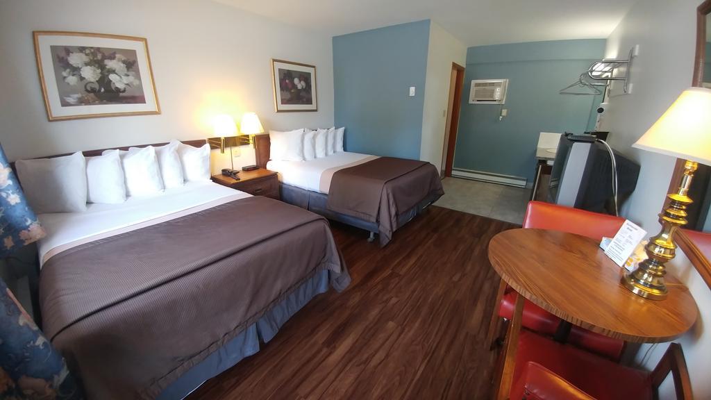 Northlander Motel Sault Ste. Marie Exterior photo