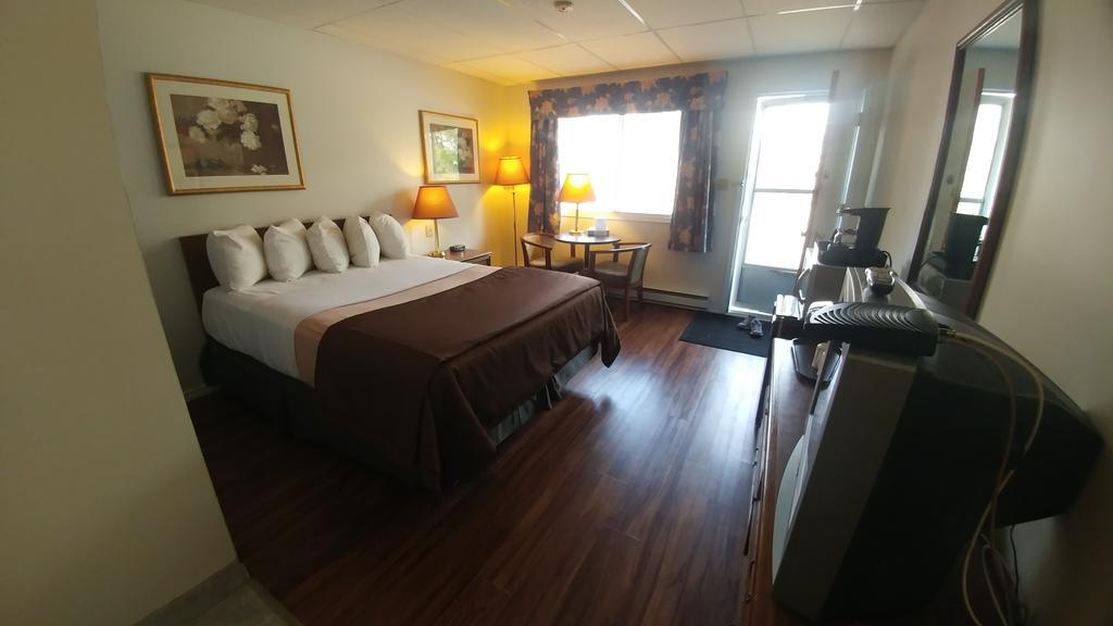 Northlander Motel Sault Ste. Marie Exterior photo